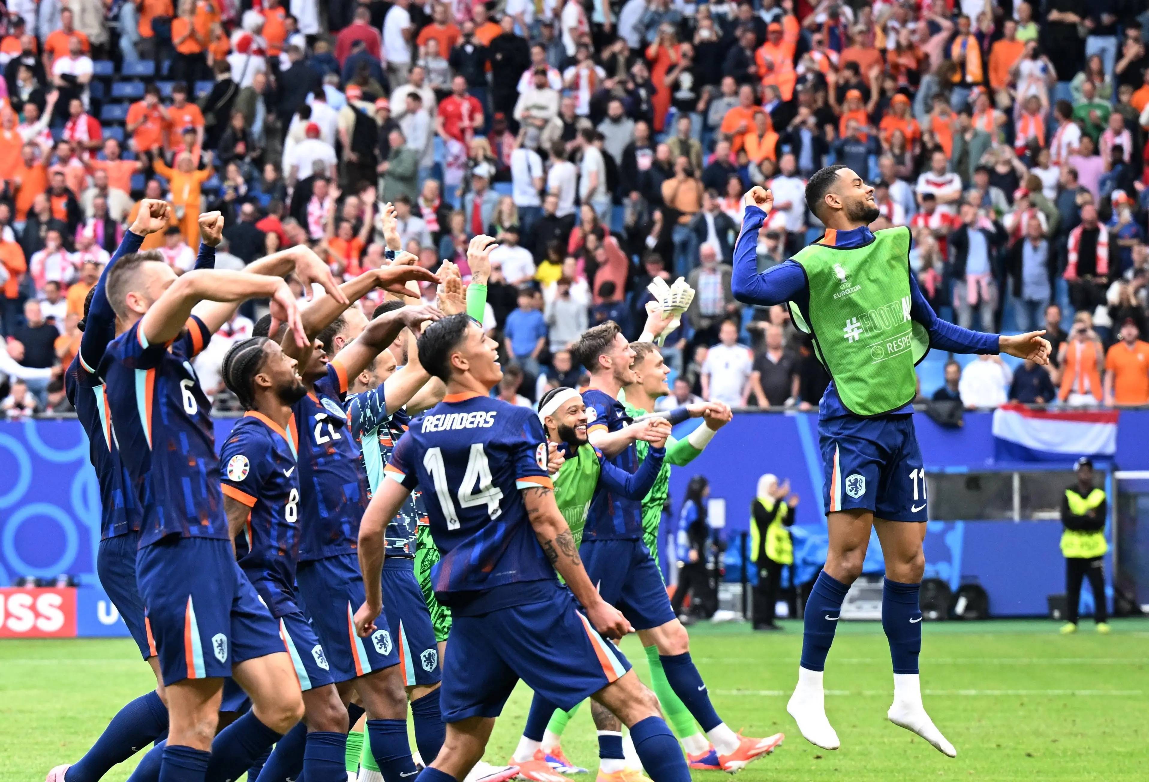 拉沃尔杯横扫美网,穆雷带队取胜 拉沃尔杯横扫美网,穆雷带队取胜